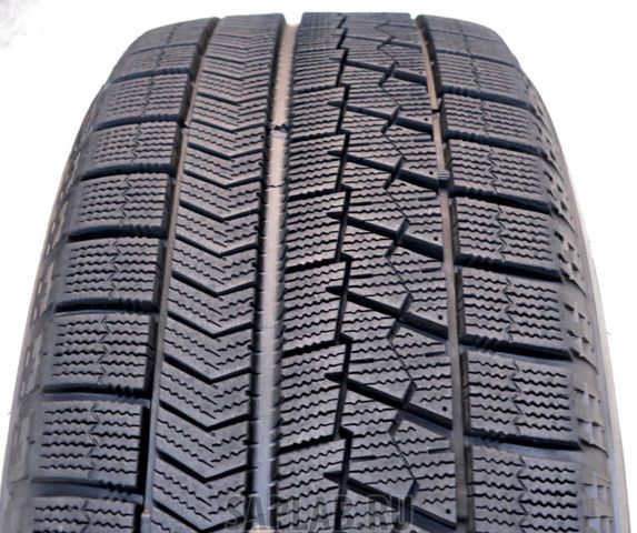 Купить BRIDGESTONE 11923 Шины Bridgestone Blizzak VRX 215/45 R17 87S (11923)